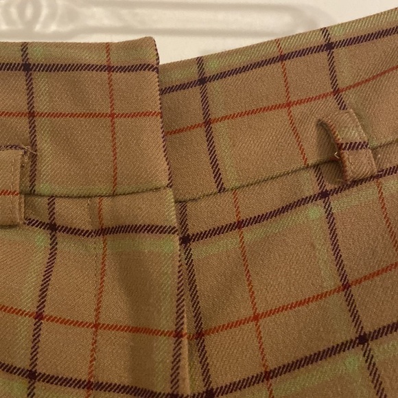 Women’s Hennes Collection bell bottom pants. Tan with pattern. Size 6 - Picture 3 of 6